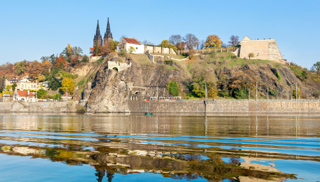 Vyšehrad Prague, citadelle accessible PMR vue panoramique
